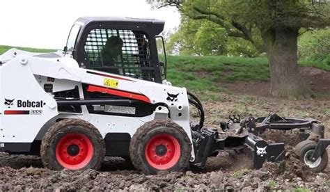 skid steer horse power|Bobcat S550 Specs, Weight, Horsepower, Lift Capacity.